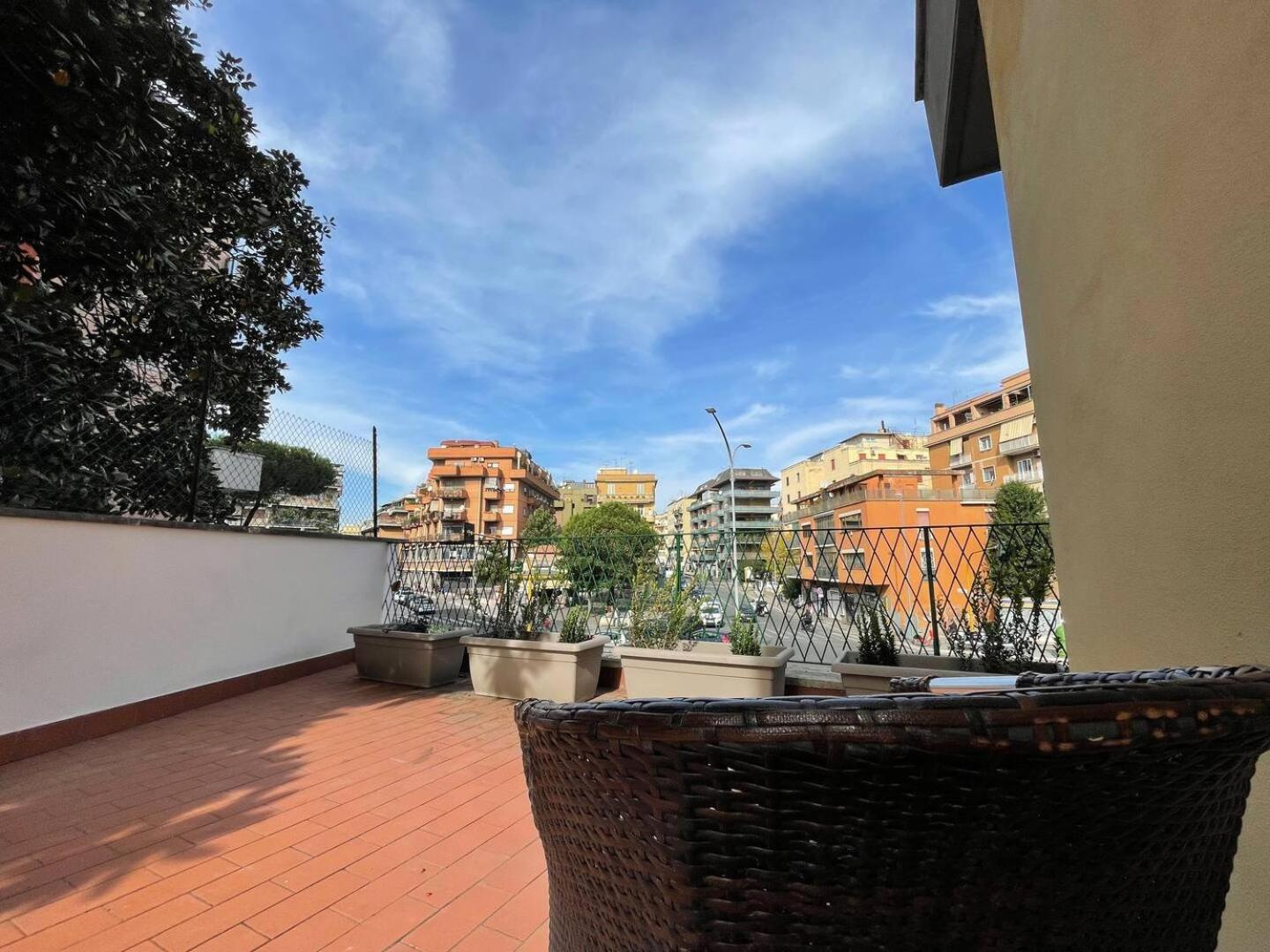 Spacious And Bright Roma Exterior foto
